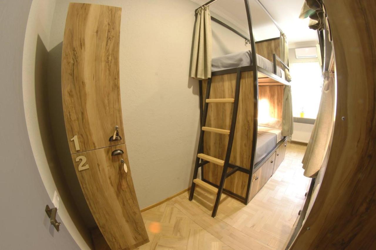 Hostel Nomad Tbilisi Zewnętrze zdjęcie