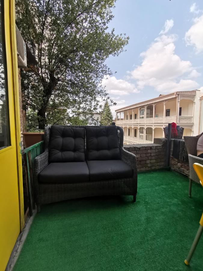 Hostel Nomad Tbilisi Zewnętrze zdjęcie