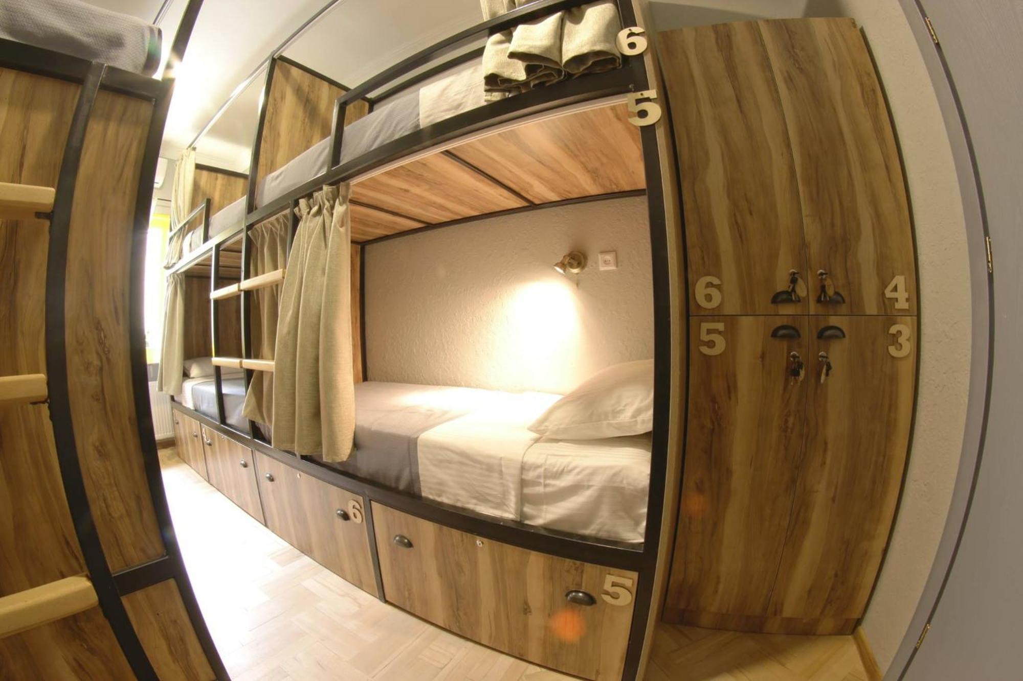 Hostel Nomad Tbilisi Zewnętrze zdjęcie
